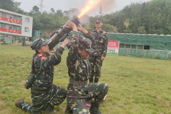 云南军事冬令营 云南军事冬令营