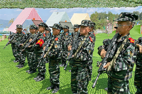 昆明军事冬令营 昆明军事冬令营