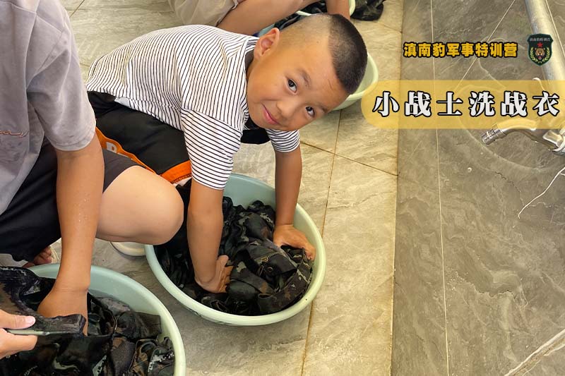 1709006288900874.jpg 洗衣服1.jpg